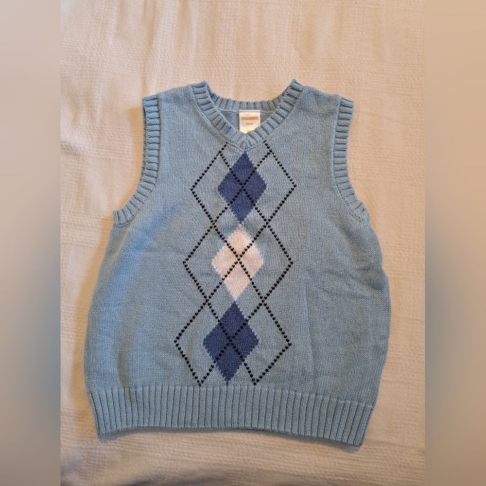 Gymboree Outlet boys size 4 light blue sweater vest EUC